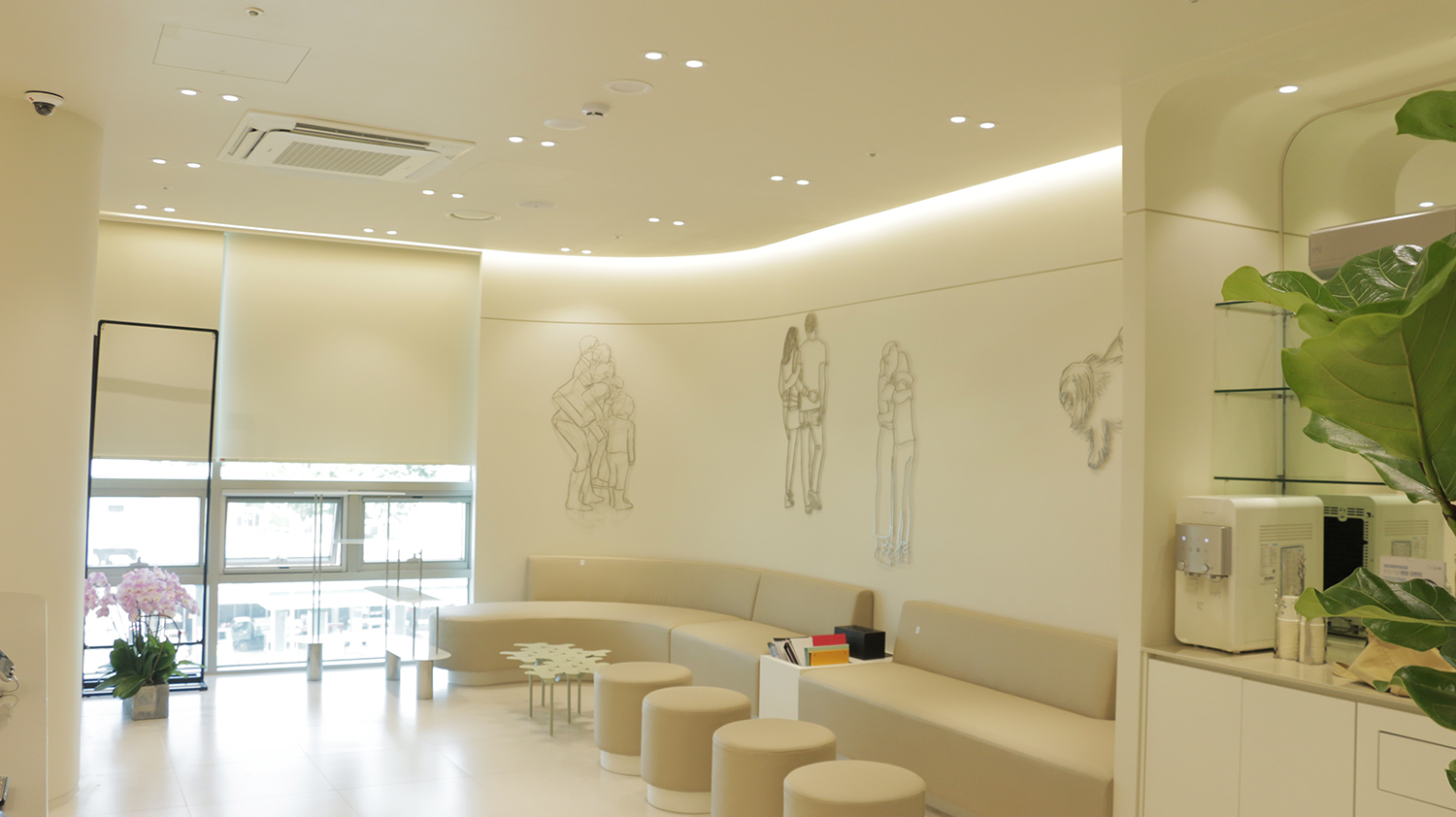 Kim Yeon-jin's Pureen Dermatology Clinic